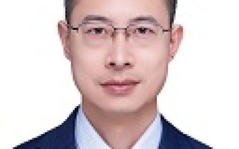 李德锋，河南农业大学动物营养与饲料科学系教授、硕导。饲草生产与利用专家