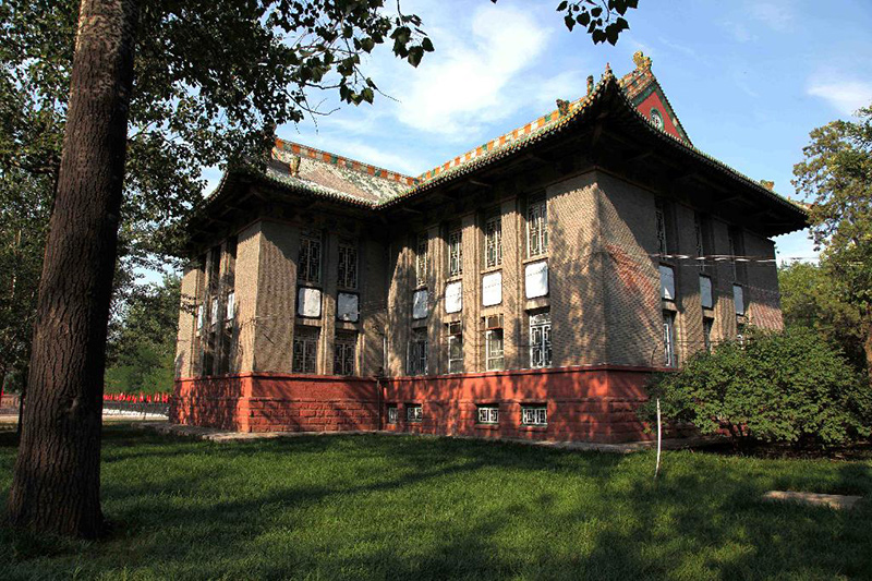 霍文婕(女),山西汾阳人,山西农业大学副教授、硕导,牛羊专家