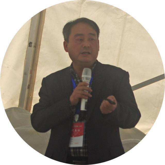 黄兴国，湖南农业大学动物科技学院二级教授、博导，动物肠道健康专家。