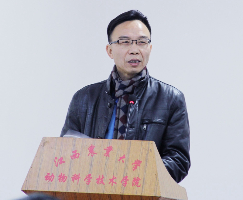 胡国良，江西农业大学动物科学技术学院院长、教授、博导，动物疾病专家。