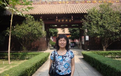 蔡原（女），甘肃兰州人，甘肃农业大学副教授，动物遗传育种专家