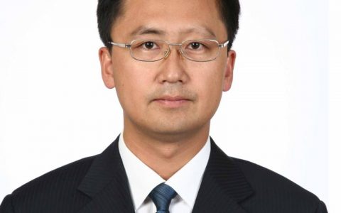 时磊，新疆农业大学教授，博导，特种动物研究专家