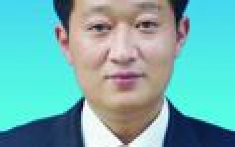吴信生，江苏海安人，扬州大学教授、博导，动物遗传、育种专家