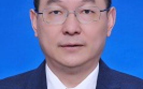 王志坚，四川南充人，西南大学生命科学学院教授、博导，水产养殖专家