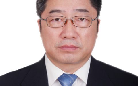 赵国琦，吉林长春人，扬州大学教授、博导，牛羊专家