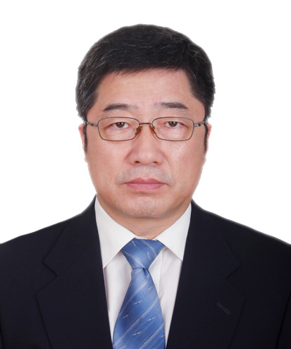 赵国琦，吉林长春人，扬州大学教授、博导，牛羊专家