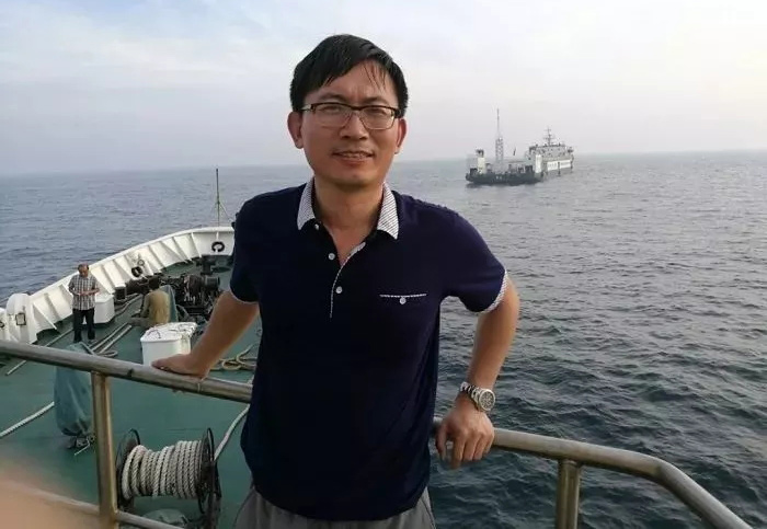 高勤峰，中国海洋大学教授、博导，水产养殖专家。