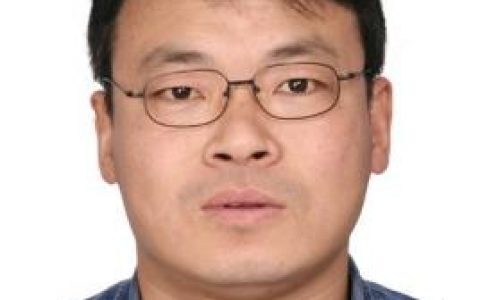 姜世金，山东莱阳人，山东农业大学教授、博导，禽业专家
