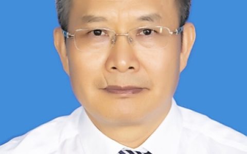 邓近平，江西南昌人，华南农业大学研究员、博导，畜禽营养专家