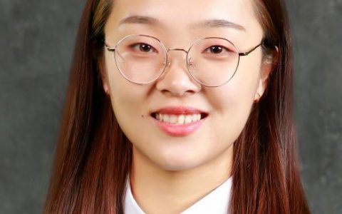 　路畅（女），山西农业大学讲师，生物信息专家