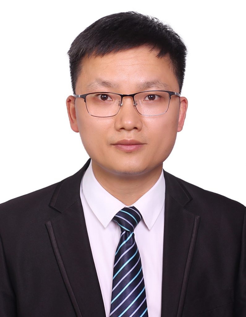 陈仕毅，四川农业大学副教授、硕导。四川养兔协会副秘书长。