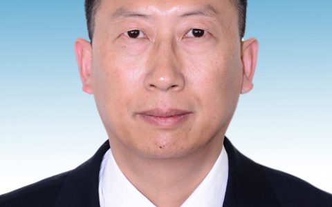 邓卫东，云南农业大学教授、博导，畜禽育种专家