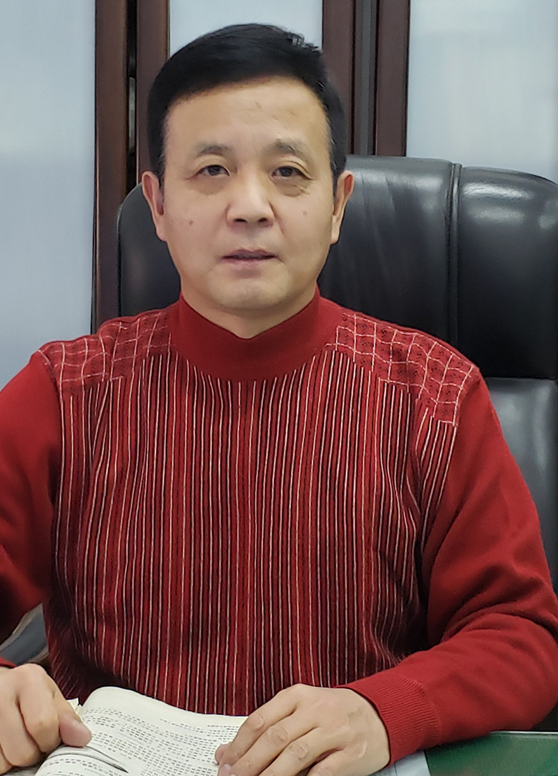 　李吉方，中国海洋大学副教授、硕导，渔业专家。