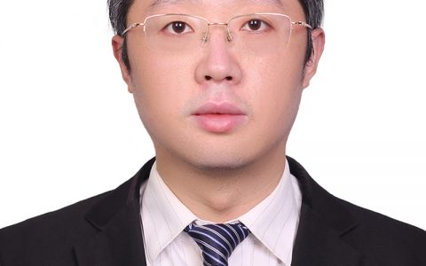 王讯，四川农业大学副教授、硕导，肉鸽信鸽专家