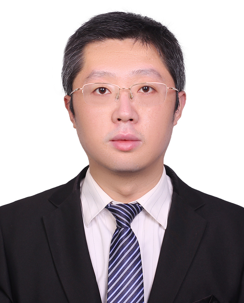 王讯，四川农业大学副教授、硕导，肉鸽信鸽专家。