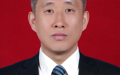 何俊峰，甘肃兰州人，甘肃农业大学副教授、硕导，兽医大咖