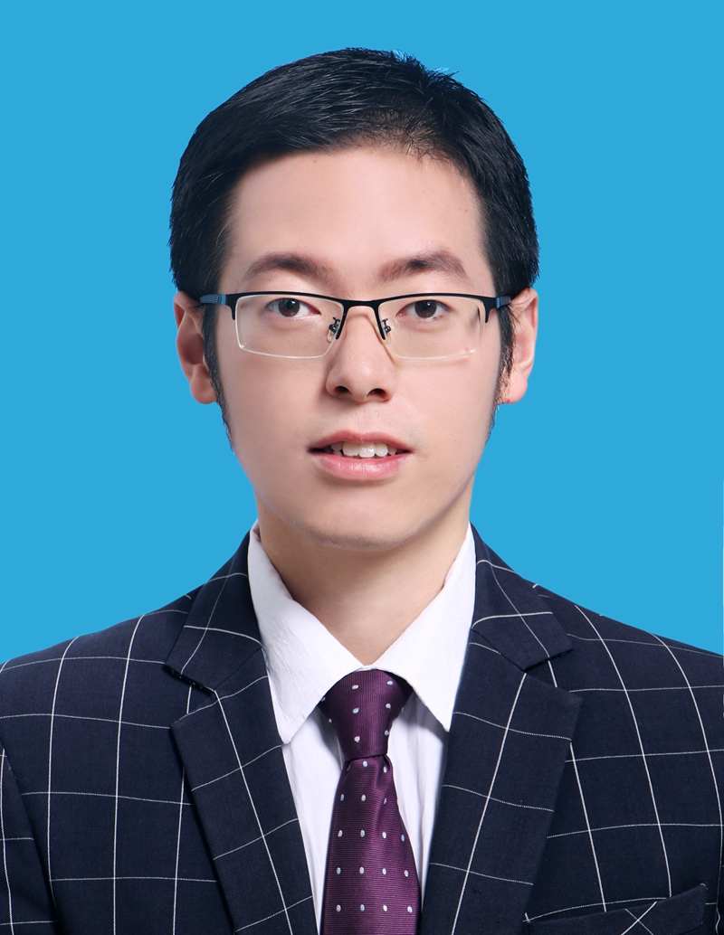 　郑以，四川雅安人，西北农林科技大学副教授、硕导。雄性精子专家。