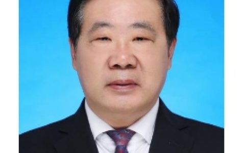 　邓干臻，湖北黄梅人，华中农业大学教授、博导。